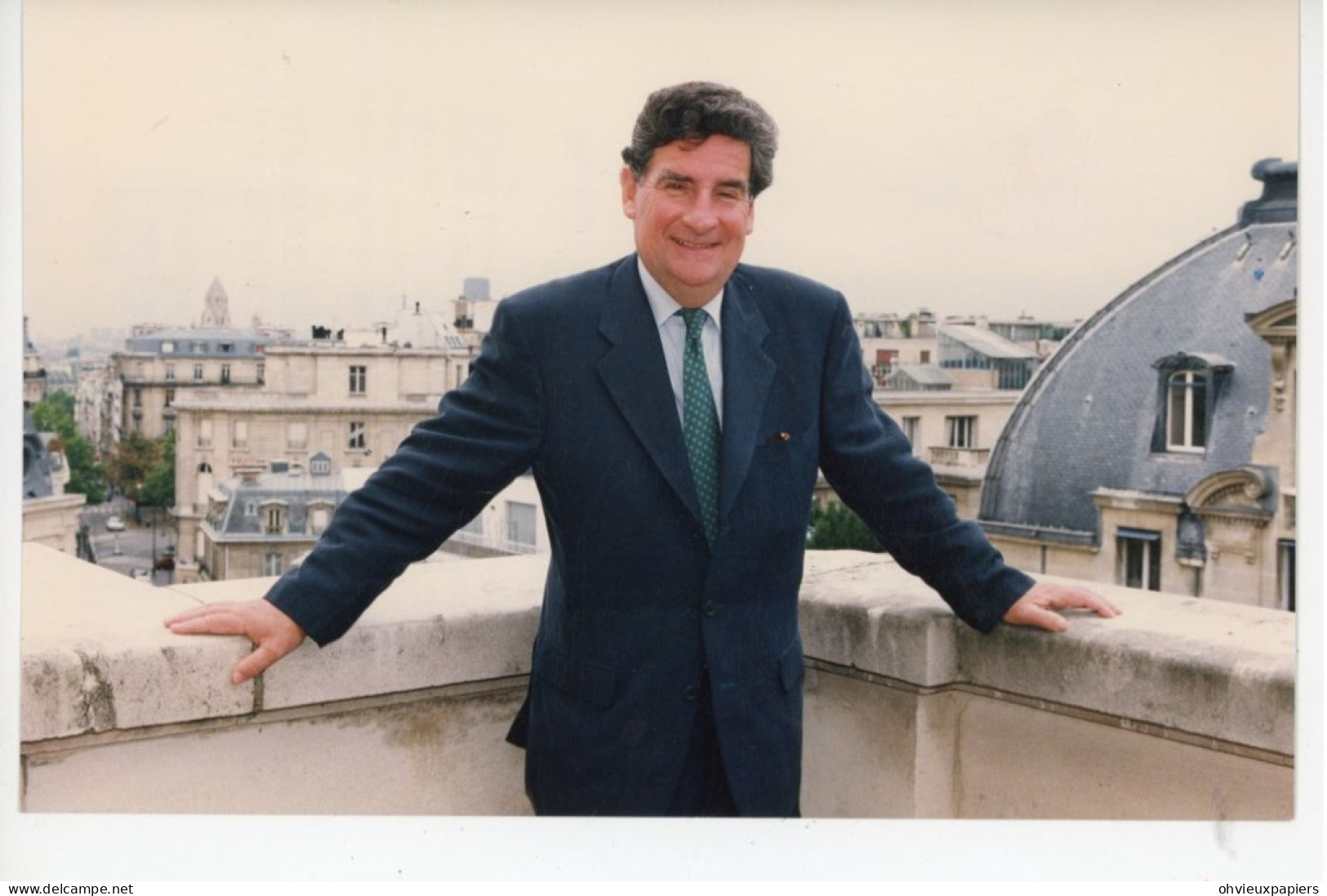 4 PHOTOS LE PDG DE FRANCE TELEVISION  XAVIER GOUYOU BEAUCHAMPS EN 1996 SIPA PRESS - Identified Persons