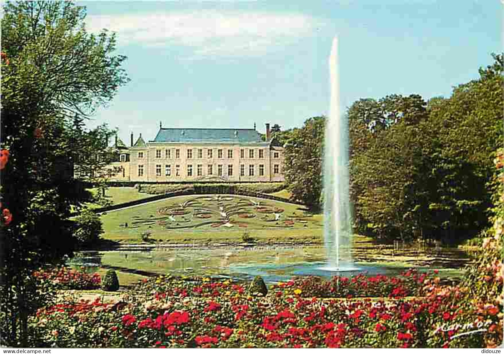 45 - Orléans - Le Château De La Source - Fleurs - Jet D'eau - CPM - Voir Scans Recto-Verso - Orleans