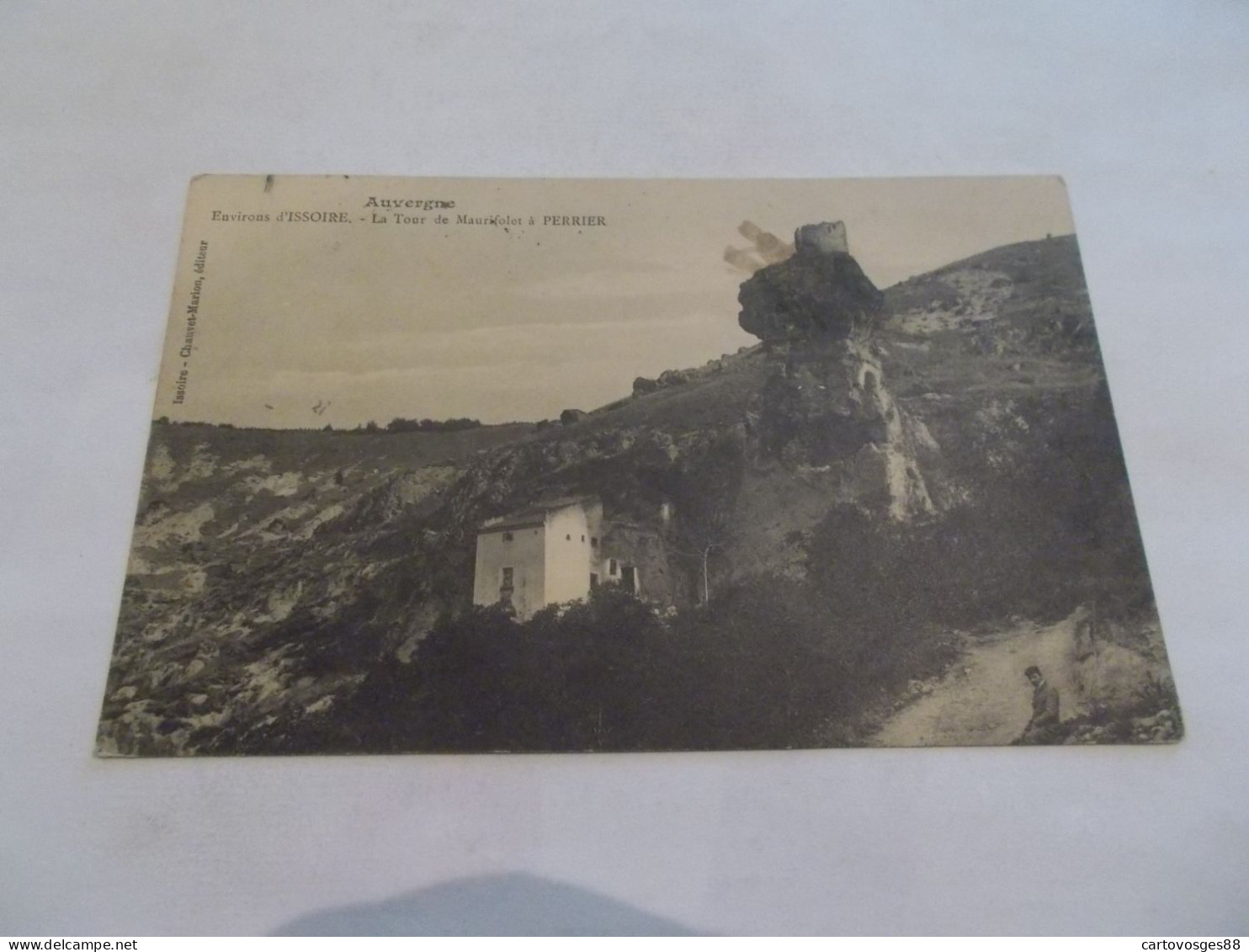 ENVIRONS D ISSOIRE ( 63 Puy De Dome ) LA TOUR DE MAURIFOLET A PERRIER  VUE GENERALE 1912 - Issoire