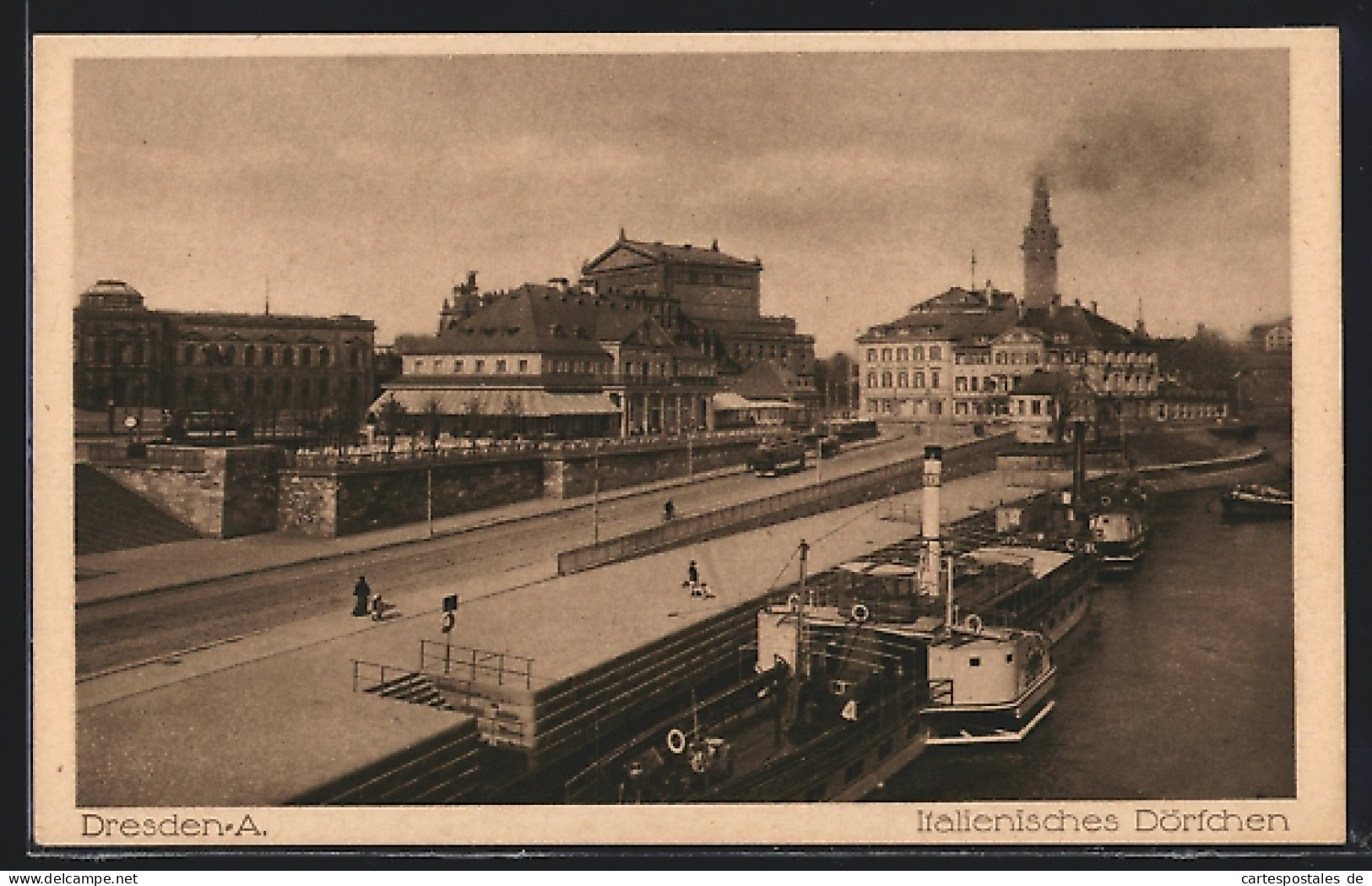 AK Dresden, Italienisches Dörfchen Mit Dampferanleger  - Dresden