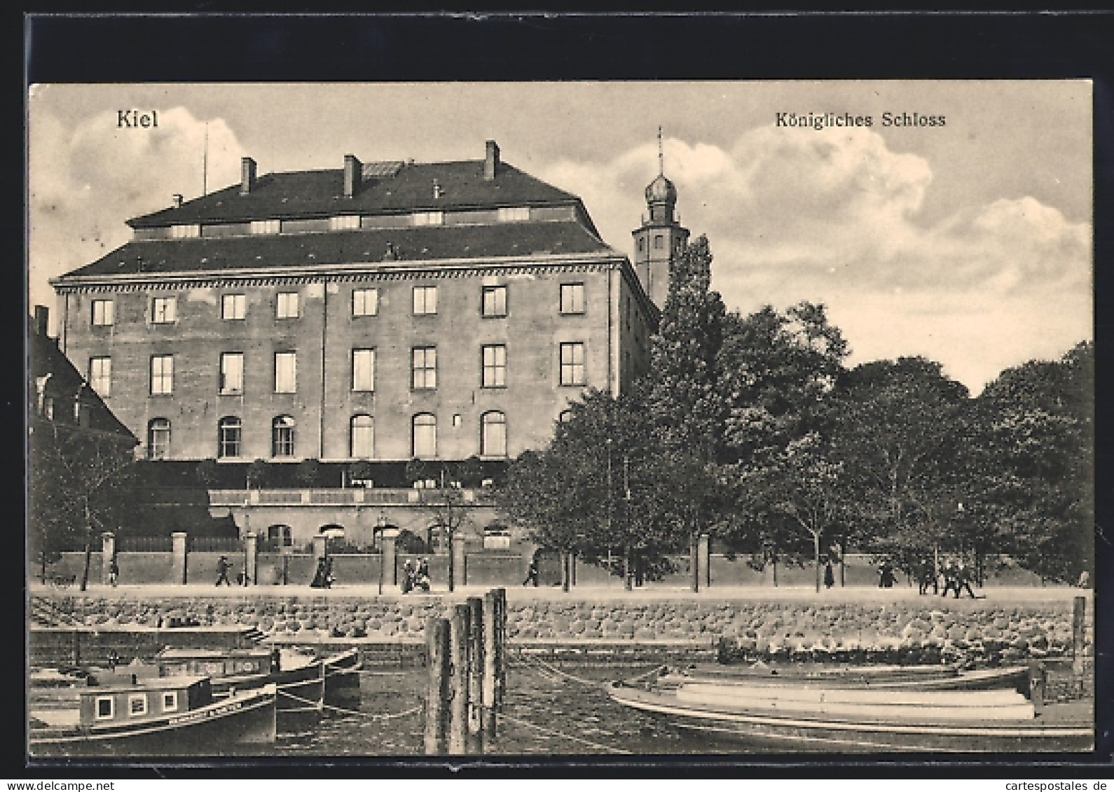 AK Kiel, Köigliches Schloss, Boote Auf Dem Wasser  - Kiel