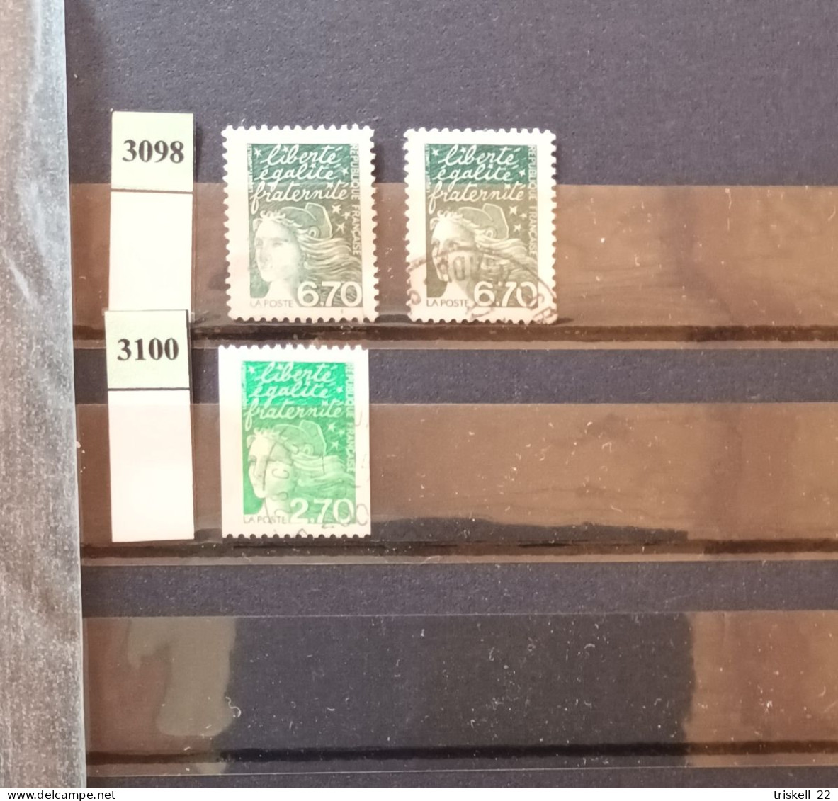 Album 2 contenant 510 timbres français oblitérés (avec doublons) entre le n° 2207 & 3100 (album offert) - cote non calcu