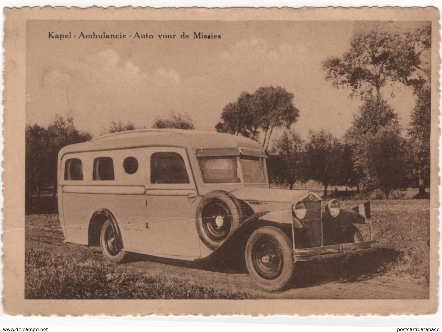 Kapel Ambulancie Auto Voor De Missies - & Old Cars - Equipo