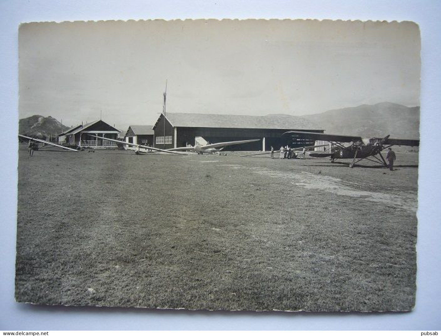 Avion / Airplane / Aérodrome De Saint Auban-sur-Durancen, France / 1950 - Aerodromes