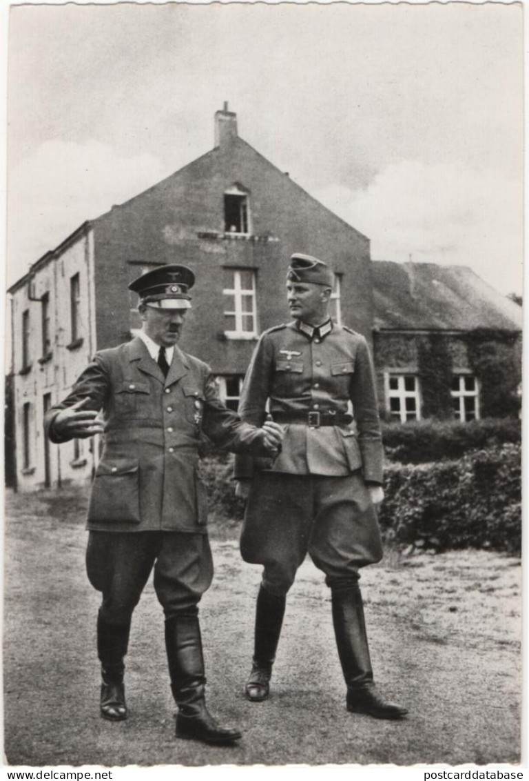Brûly-de-Pesche - Hitler Se Promène Devant La Maison Communale - Other & Unclassified