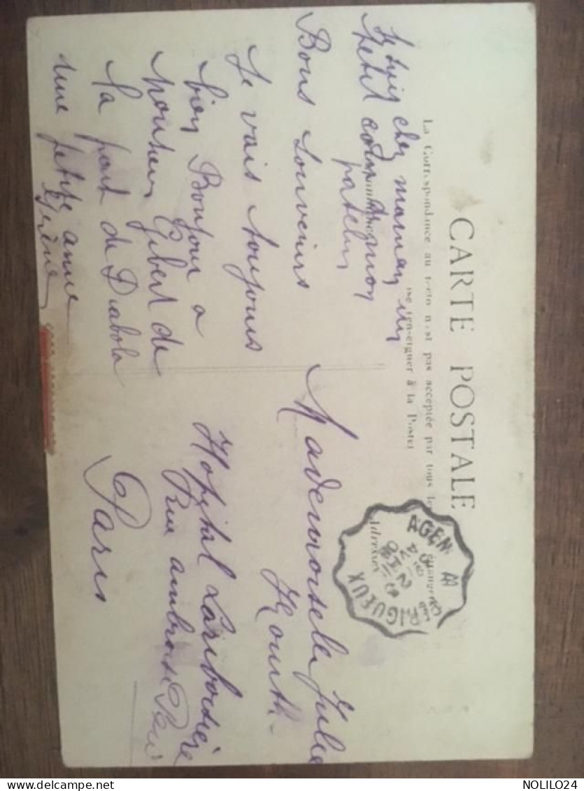 CPA, 24 Dordogne, Siorac De Belvès, Rue Animée, Cyclistes, écrite En 1908 - Autres & Non Classés