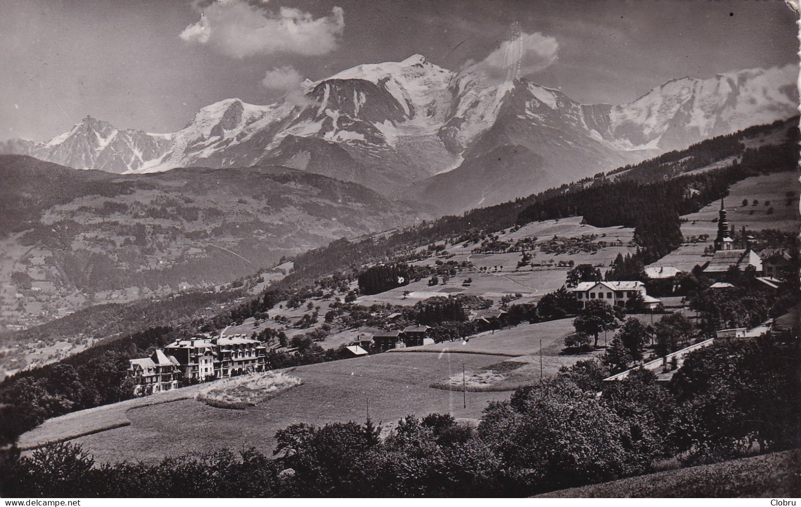 74, Combloux, L’Église, L’Hôtel SNCF Et Le Mont Blanc - Combloux