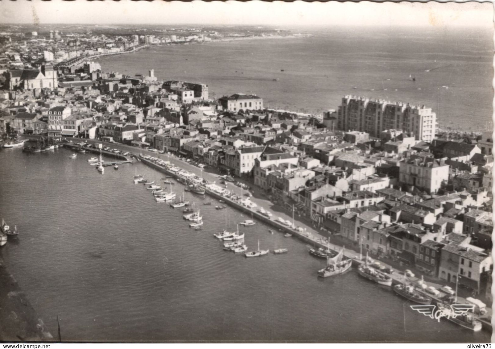 LES SABLES-D'OLONNE - Le Port Et La Plage - Sables D'Olonne