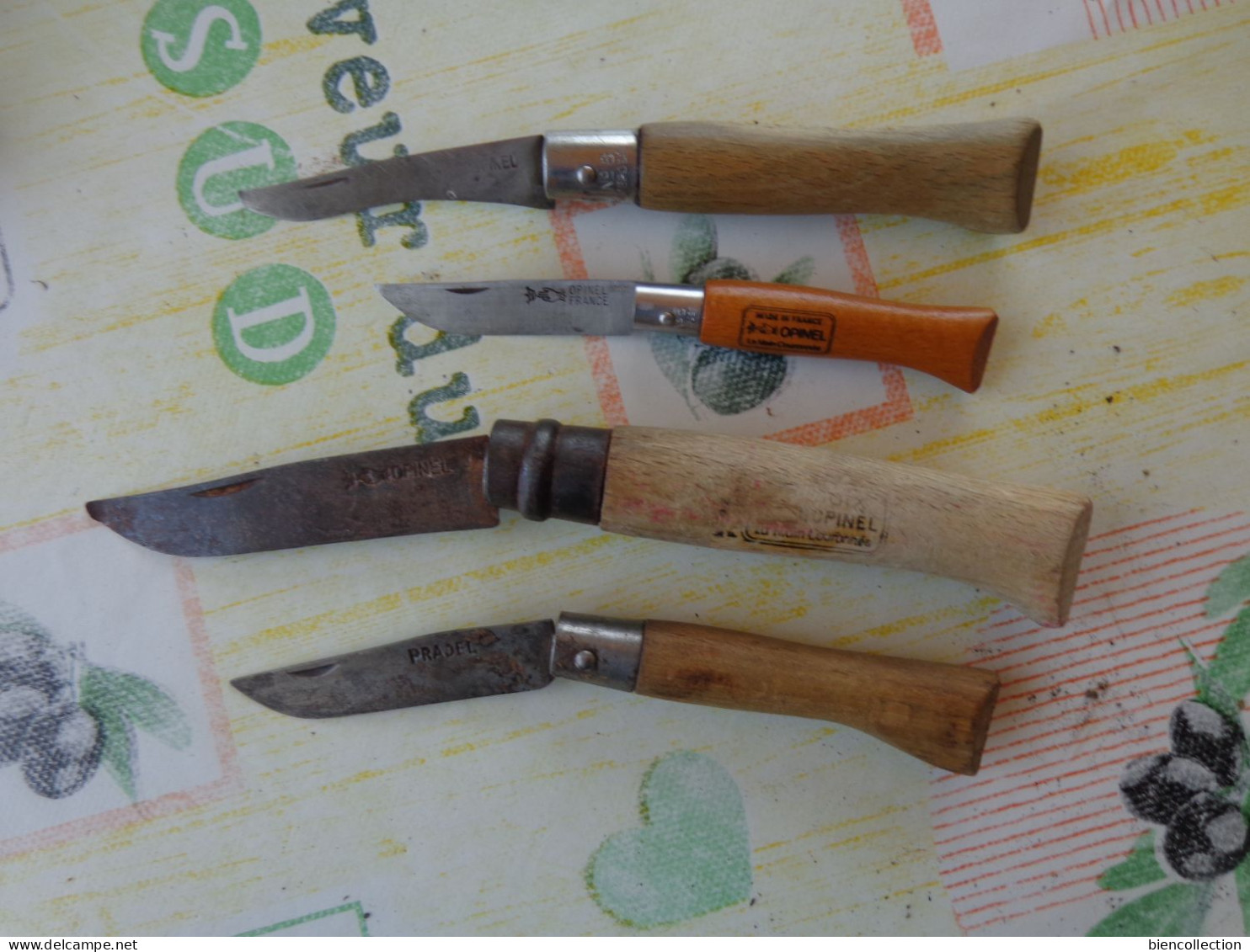 Lot De 19 Couteaux OPINEL , Certains Très Anciens , - Couteaux