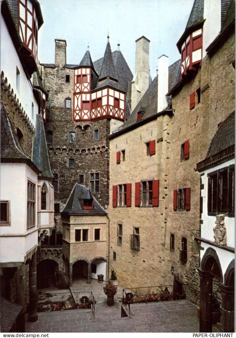 5401 WIERSCHEM, Burg Eltz, Burghof - Koblenz