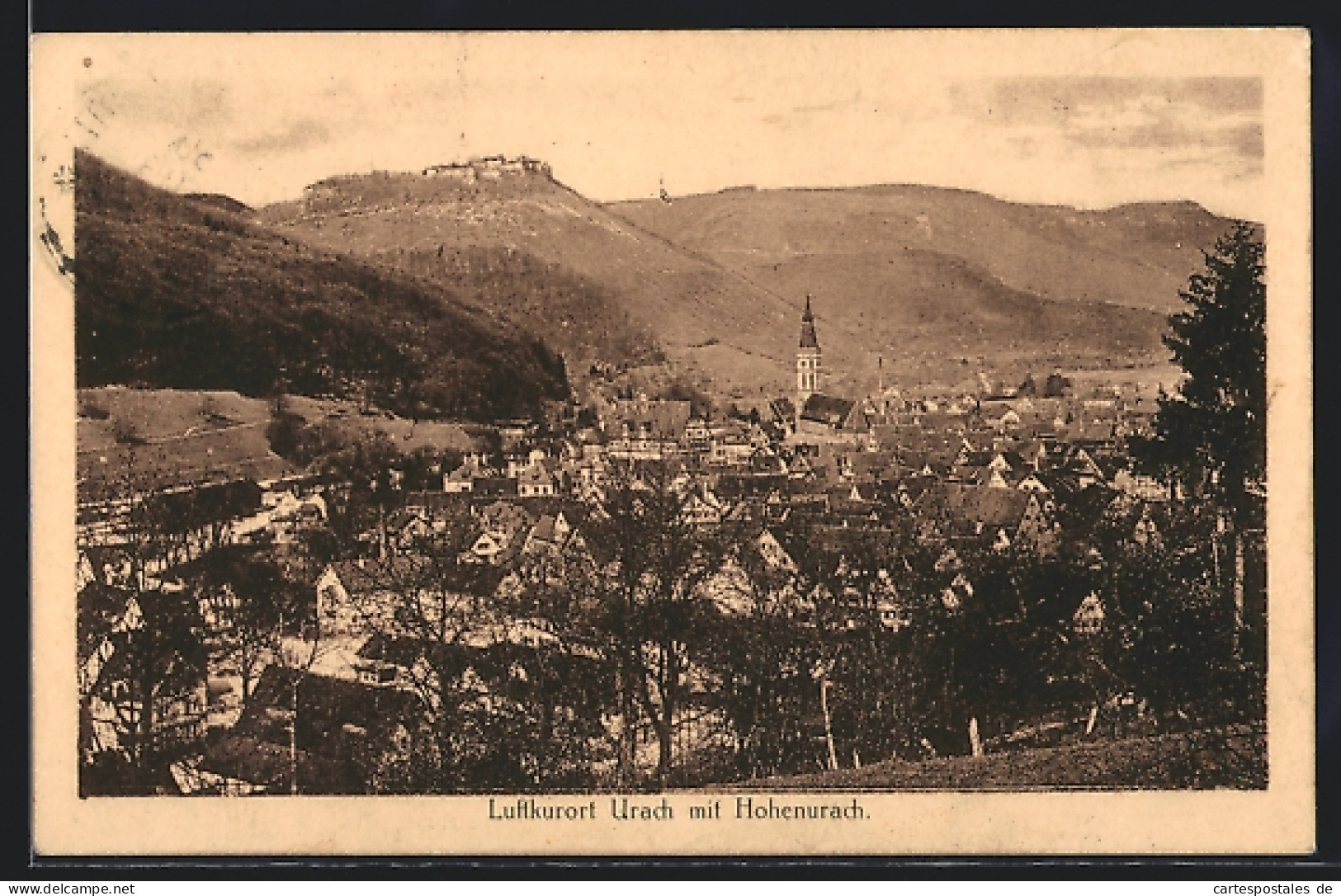 AK Urach, Ortsansicht Mit Hohenurach  - Bad Urach