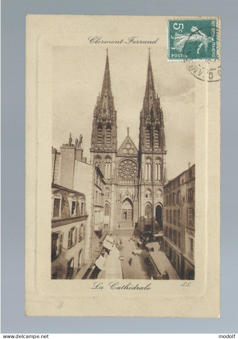 CPA - 63 - Clermont-Ferrand - La Cathédrale - Circulée - Clermont Ferrand