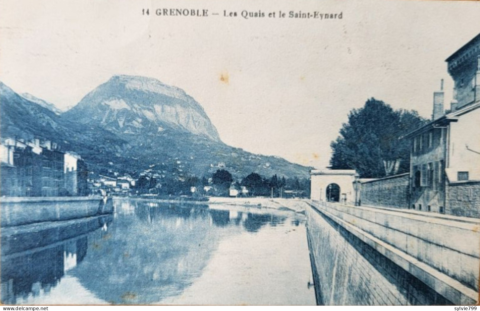 Grenoble - Le Quais Et Le Saint Eynard - Grenoble