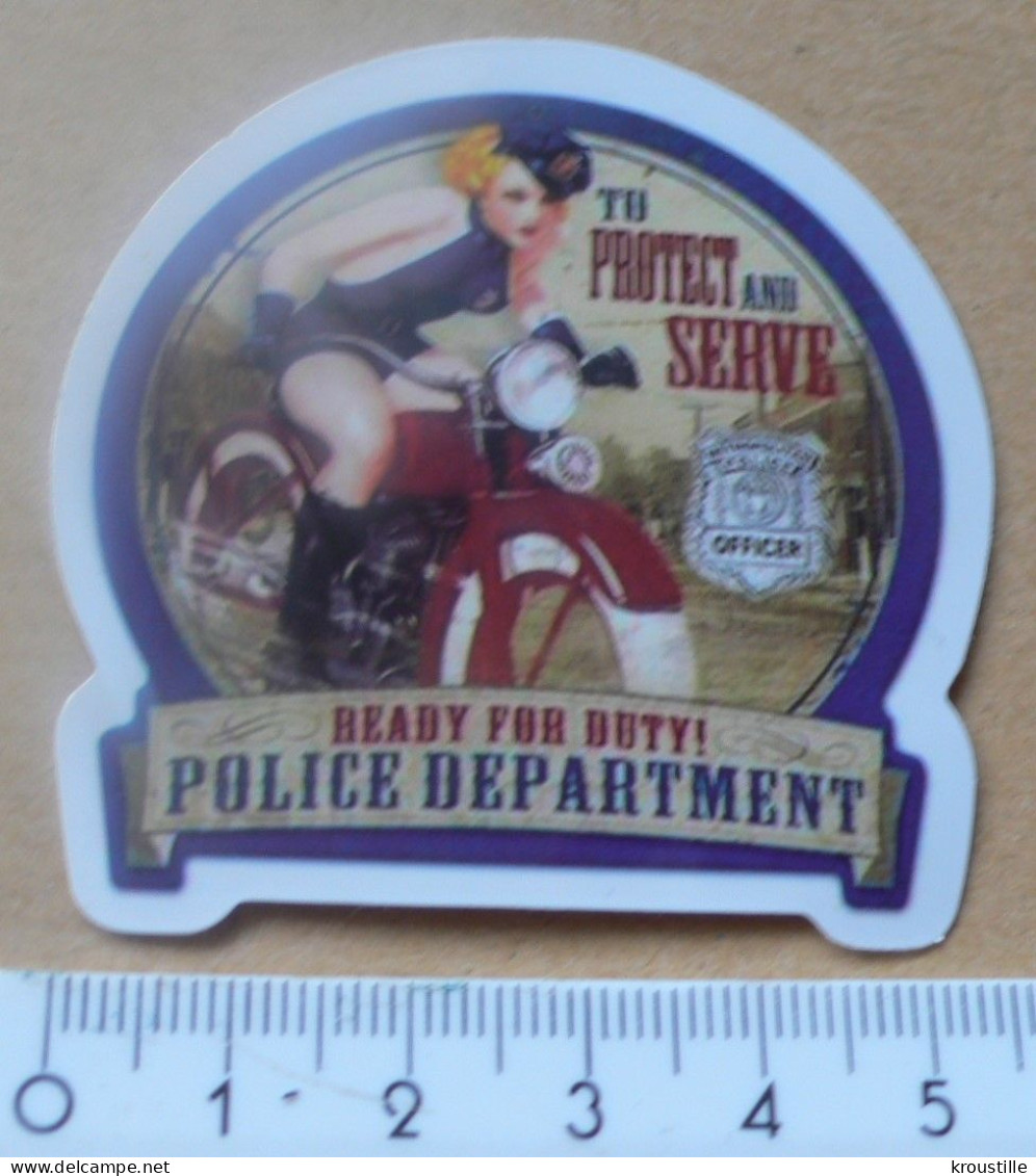 THEME FEMME / SEXY / MOTO : AUTOCOLLANT PIN UP - POLICE DEPARTMENT - Autocollants