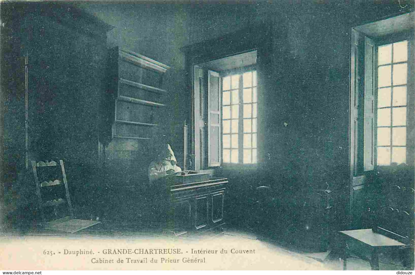 38 - La Grande Chartreuse - Intérieur Du Couvent De La Grande Chartreuse - Cabinet De Travail Du Prieur Général - CPA -  - Chartreuse