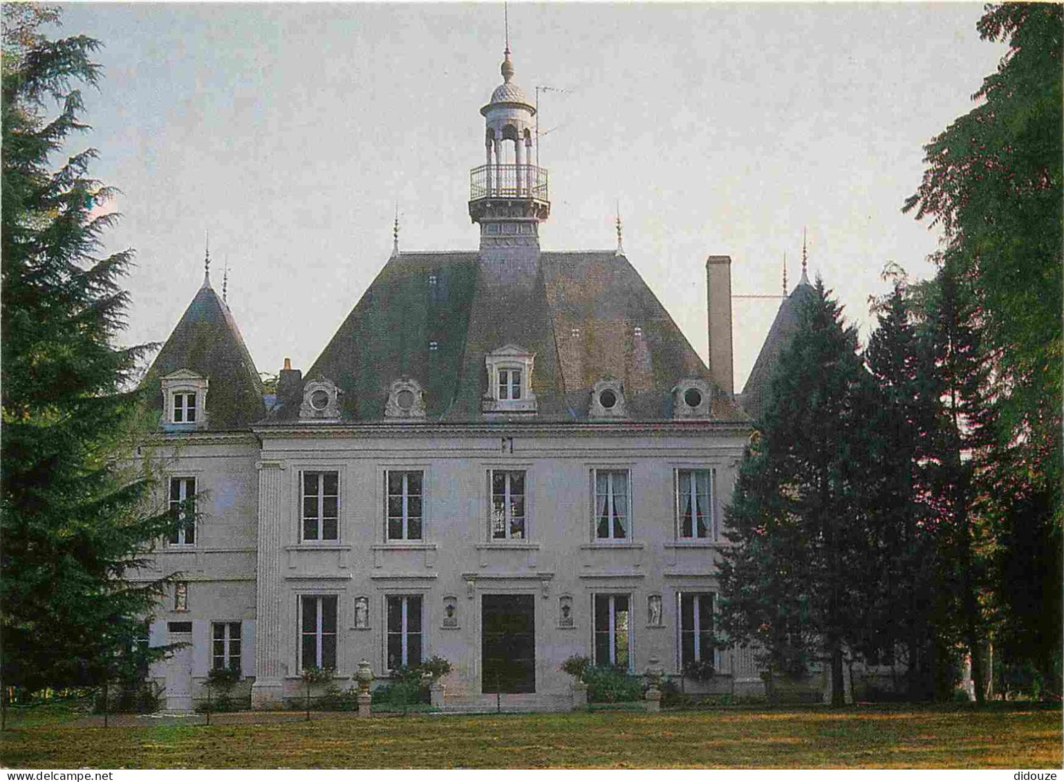 86 - Lencloitre - Le Château De La Grand Cour - CPM - Carte Neuve - Voir Scans Recto-Verso - Lencloitre