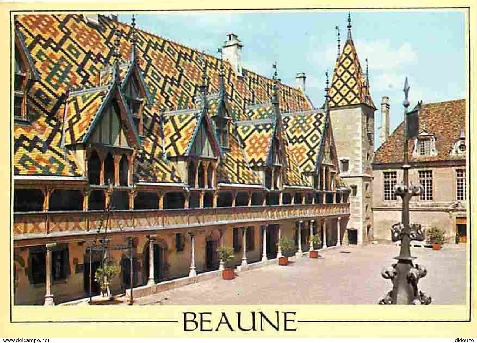 21 - Beaune - L'Hotel Dieu - La Cour D'honneur - Flamme Postale - CPM - Voir Scans Recto-Verso - Beaune