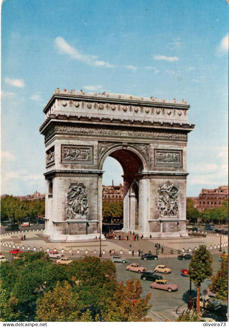 PARIS - L'Arc De Triomphe De L'Etoile - Arc De Triomphe