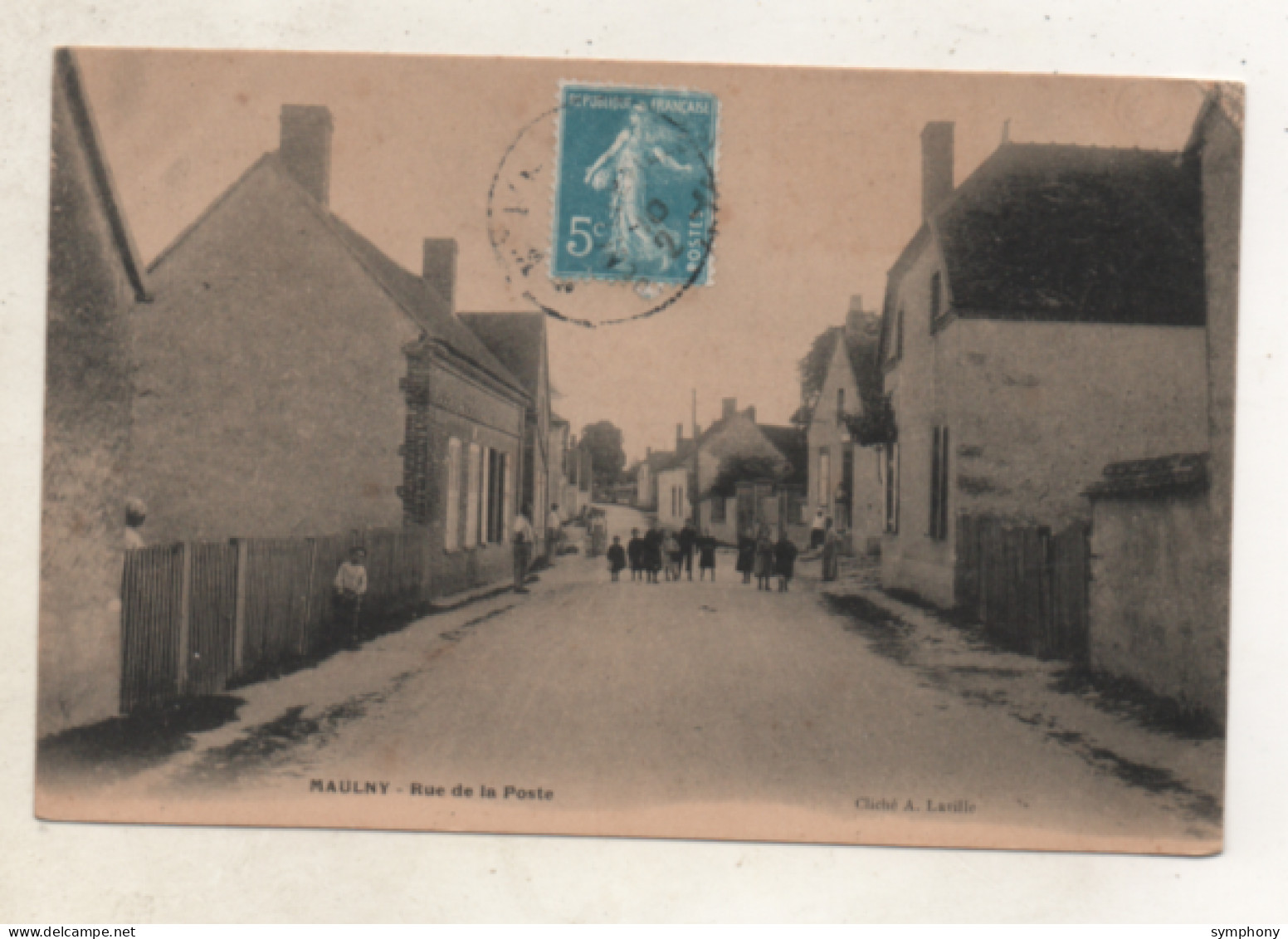 49. CPA - MAULNY CHEVANNES  - Rue De La Poste - - Chevannes