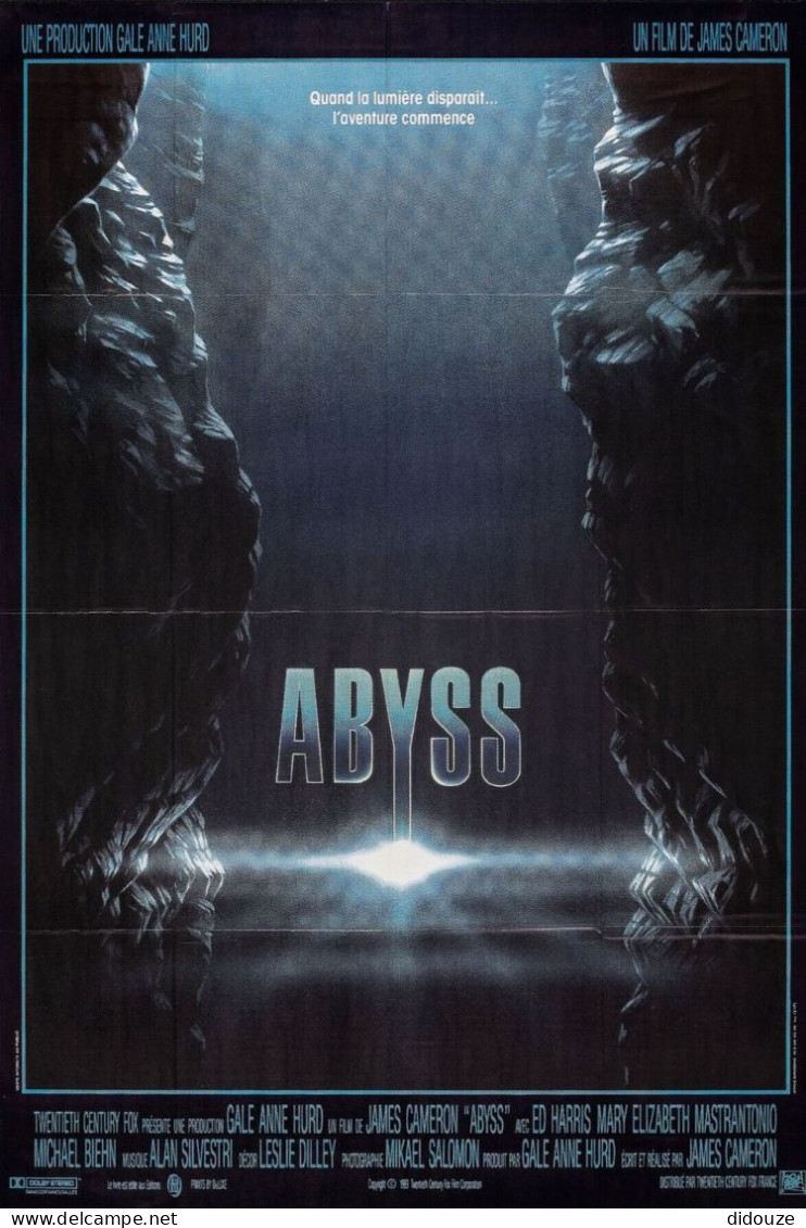 Cinema - Abyss - Affiche De Film - CPM - Carte Neuve - Voir Scans Recto-Verso - Affiches Sur Carte