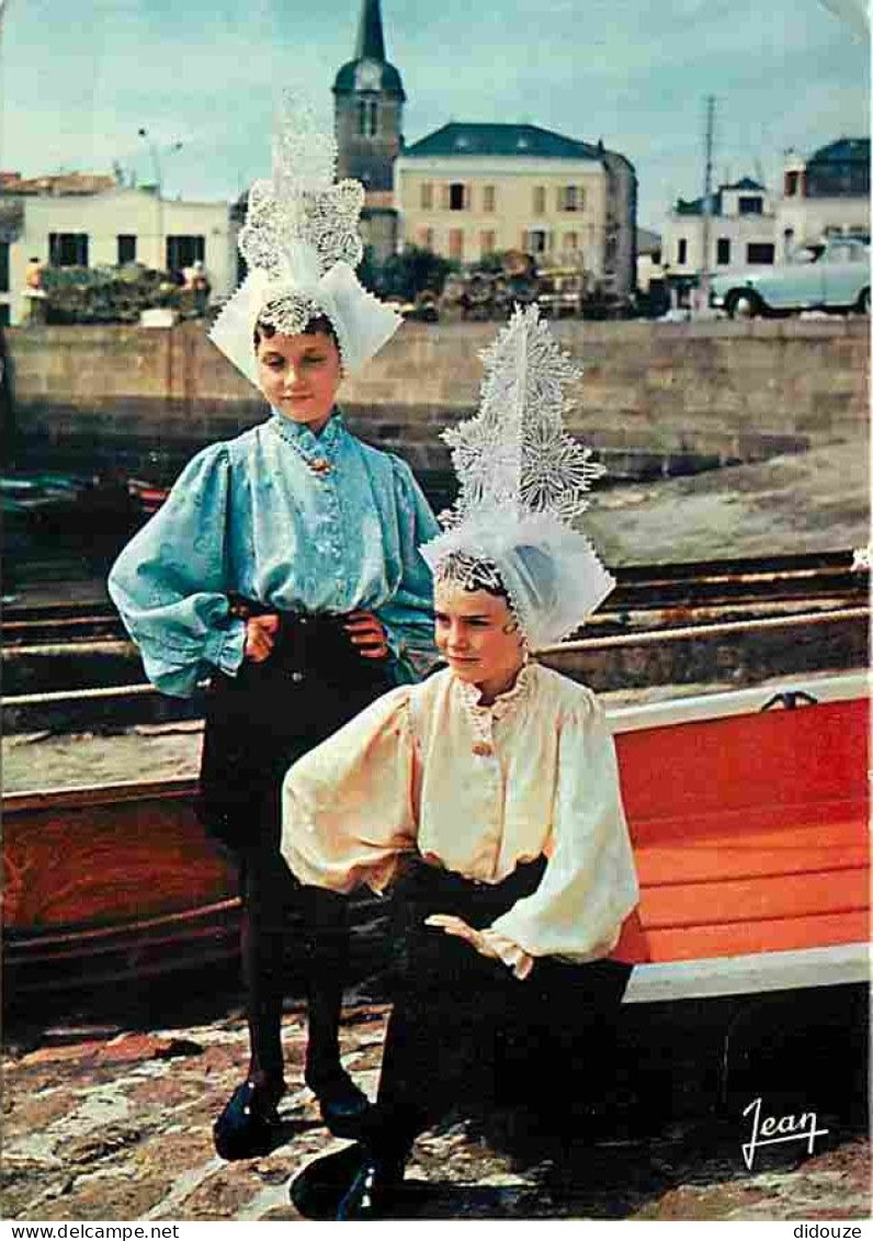 Folklore - Costumes - Vendée - Les Sables D'Olonne - Petits Enfants En Costumes Sablais - CPM - Voir Scans Recto-Verso - Trachten