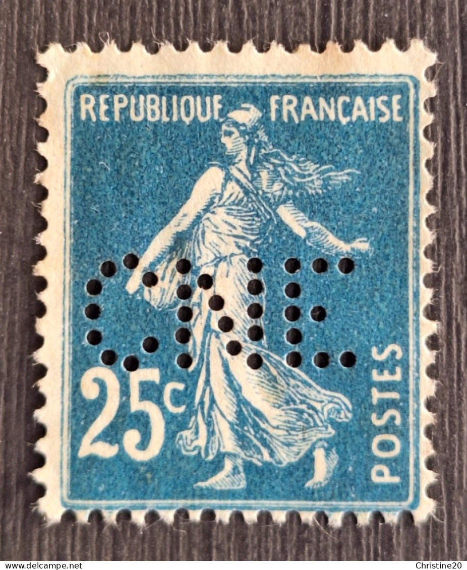France 1907  N°140 Ob Perforé CNE TB - Oblitérés
