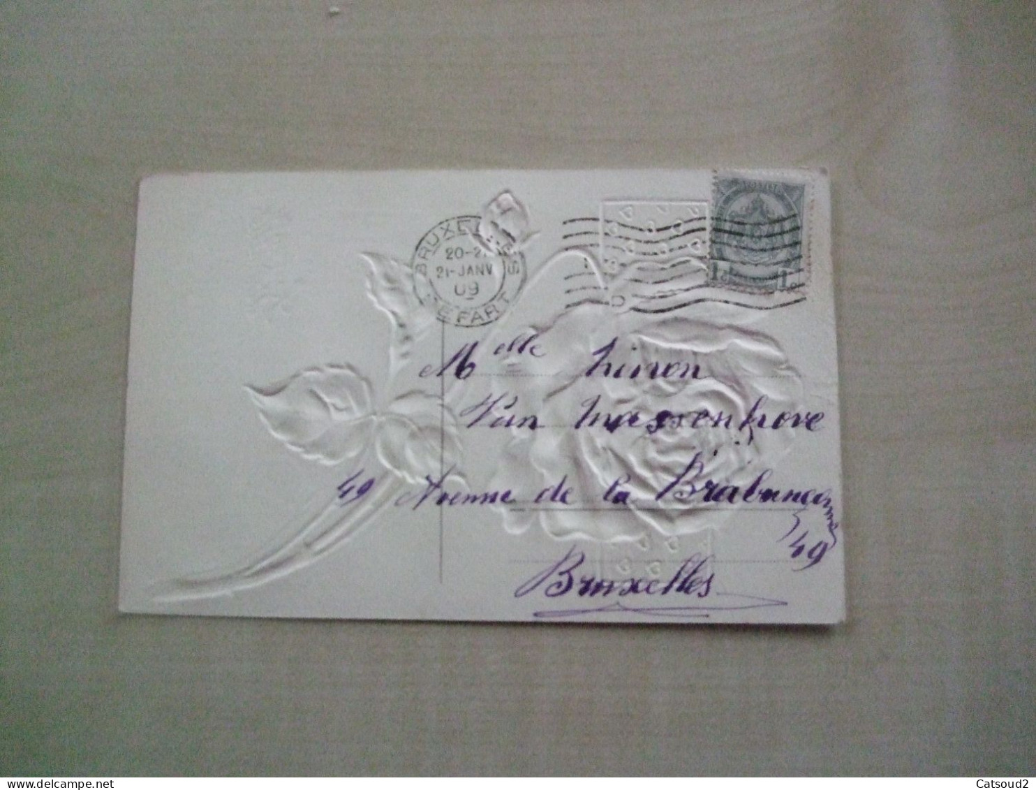 Carte Postale Ancienne En Relief 1909 ROSE Souvenir D' Amitié - Fleurs