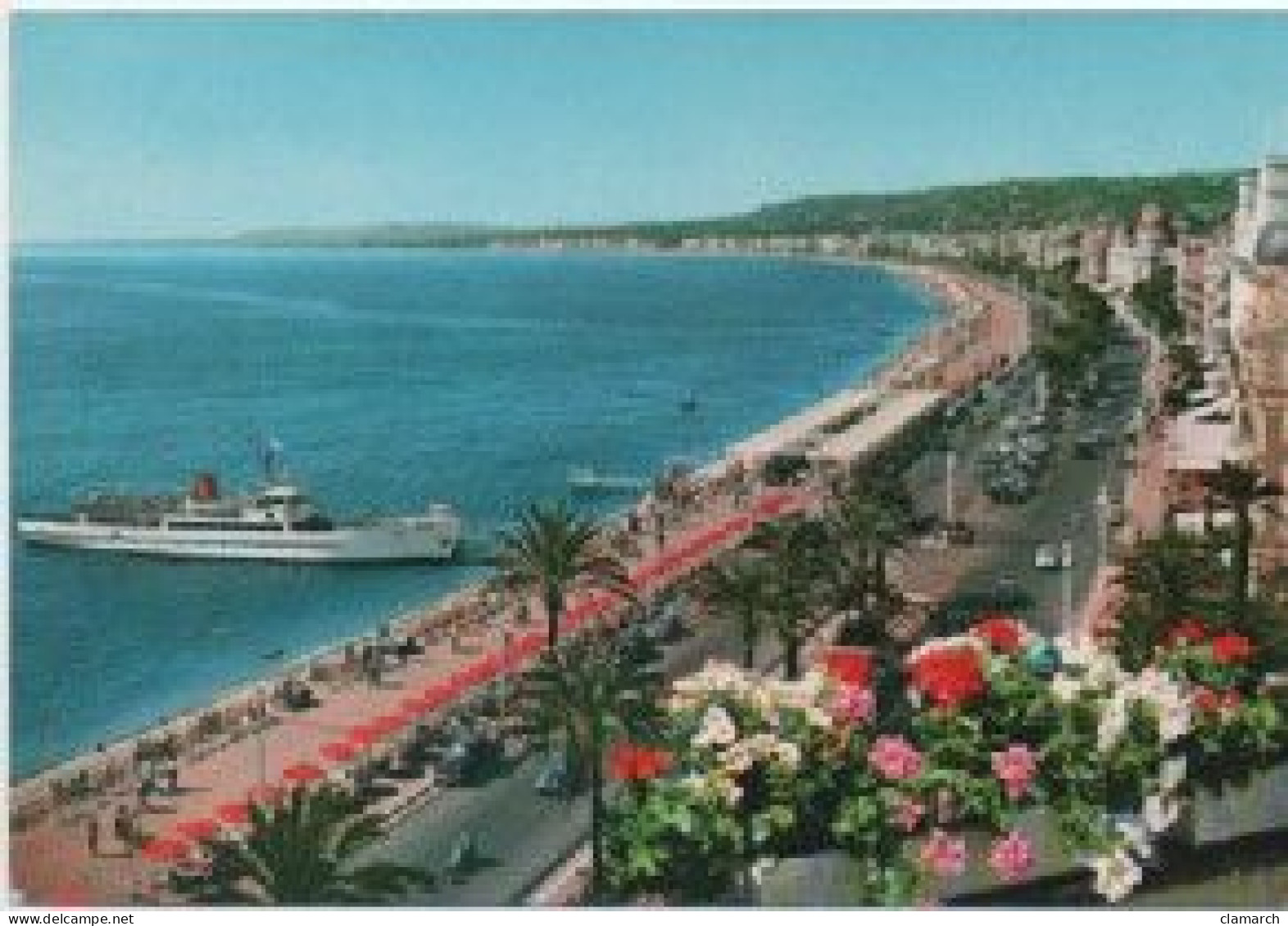 LOT de 100 Belles CPM de PROVENCE-COTE D'AZUR, Nice, Villefranche,Menton, Cannes, etc) frais d'envoi pour la F 8.06