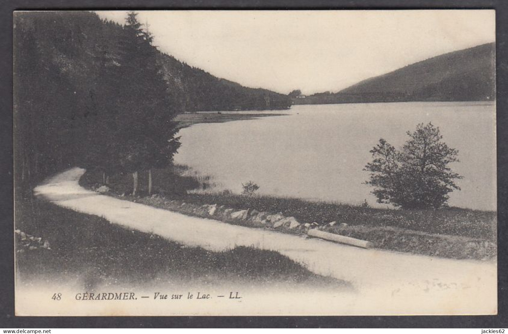 126156/ GÉRARDMER, Vue Sur Le Lac - Gerardmer