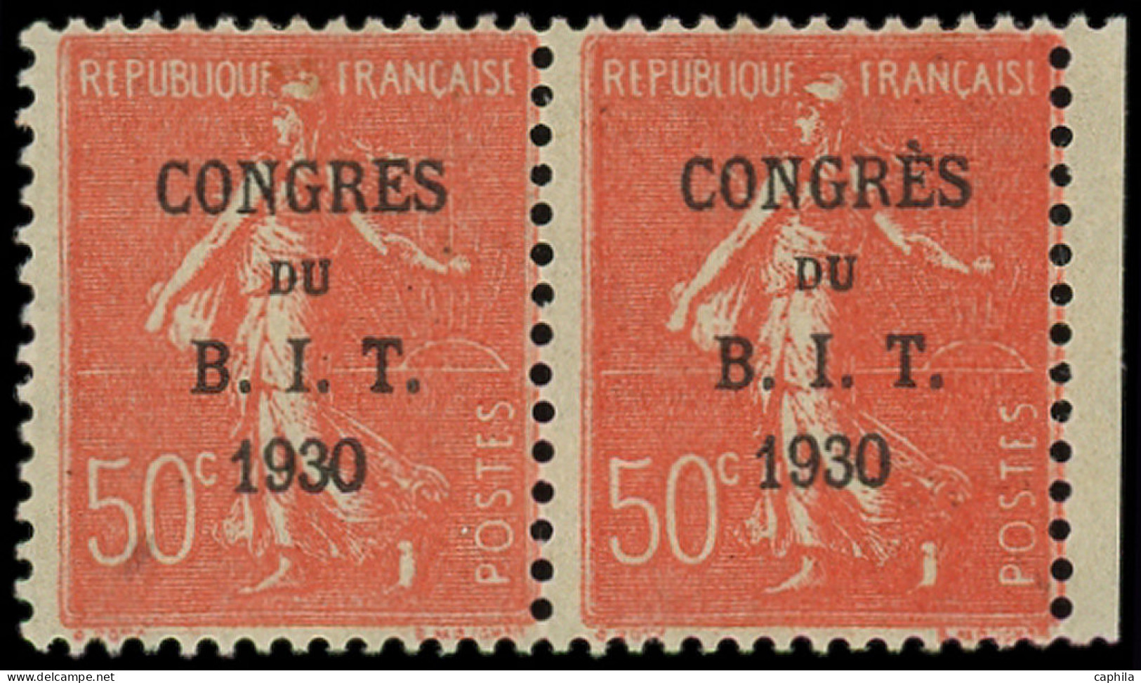 * FRANCE - Poste - 264a, Paire Dont 1ex Sans Accent Sur Le "E": B.I.T. - Unused Stamps