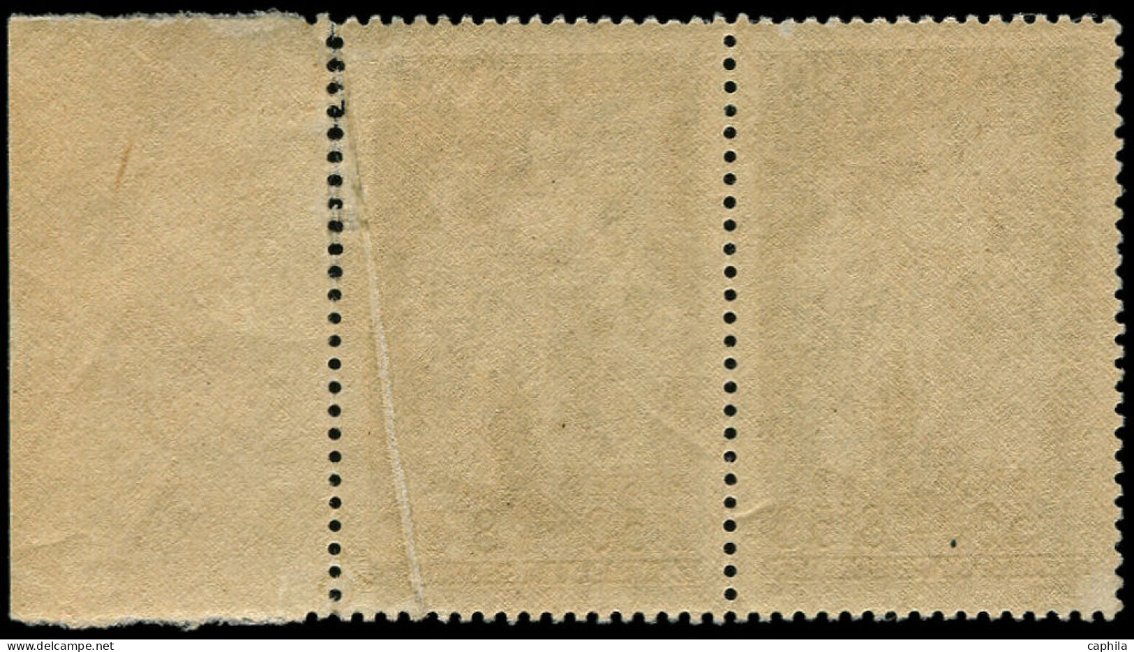 ** FRANCE - Poste - 585, Paire Dont 1 Exemplaire Pli Accordéon: Famille Du Prisonnier - Unused Stamps