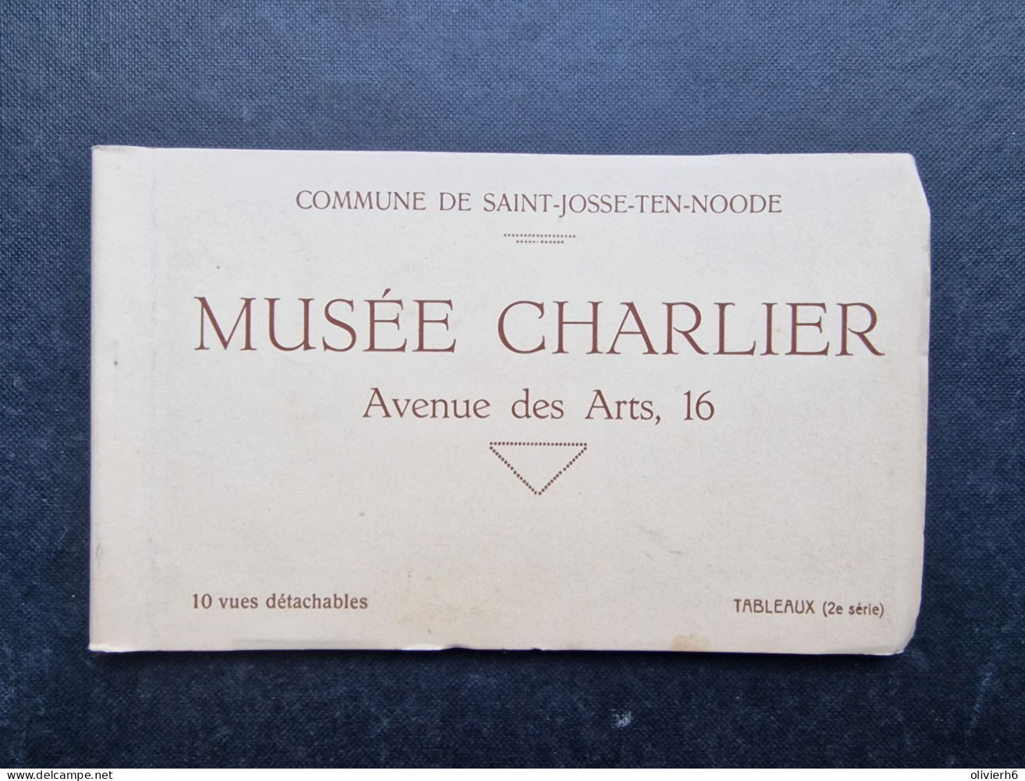 CARNET 10 CP BELGIQUE (M2409) BRUXELLES - MUSEE CHARLIER (12 Vues) Avenue Des Arts 16 - Tableau (2e Série) - Museums