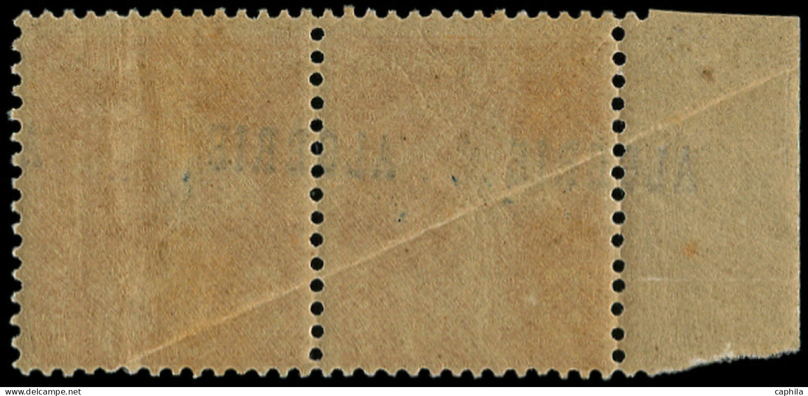 ** ALGERIE - Poste - 7a, En Paire Surcharge à Cheval (pli Transversal): 5c. Semeuse Orange - Unused Stamps
