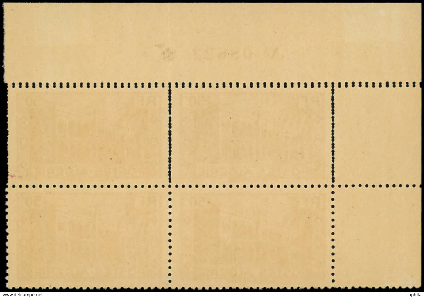 ** ALGERIE - Poste - 202a, Bloc De 4, Cdf Numéroté, Variété Double Piquage Sur 2ex.: 50f. Palais D'été - Autres & Non Classés