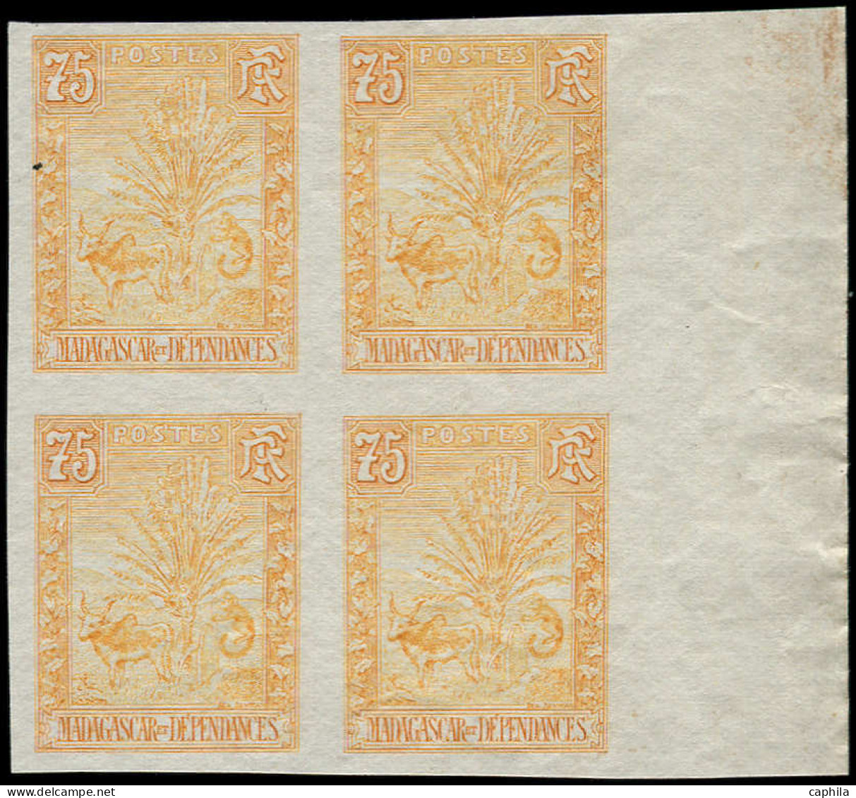 (*) MADAGASCAR - Poste - 74, Bloc De 4 Non Dentelé, Bdf: Zébu - Unused Stamps