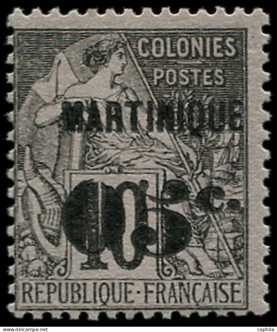 * MARTINIQUE - Poste - 10, Signé Calves, 05c. S. 10c. - Unused Stamps