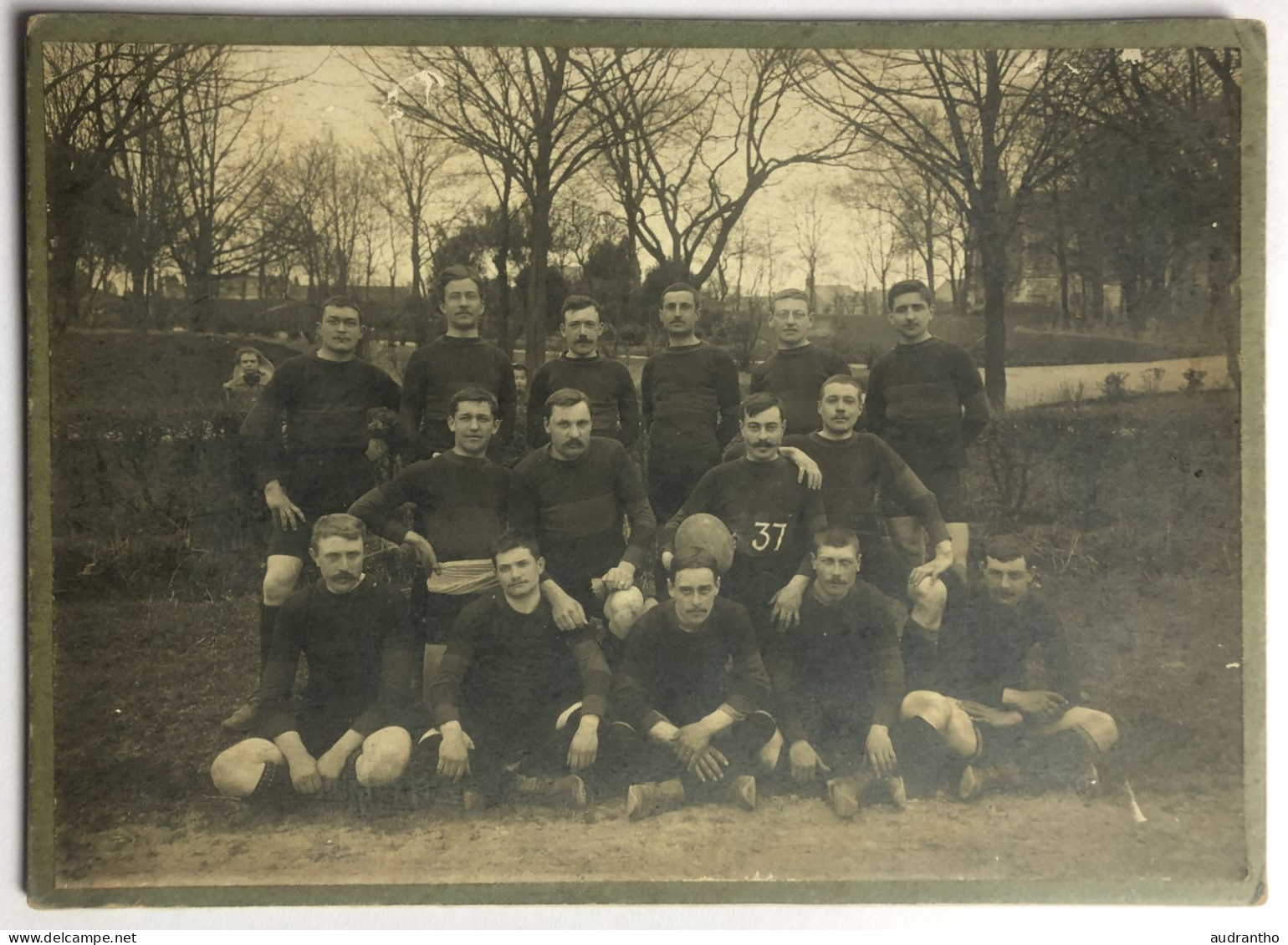 Photographie Ancienne Sport - équipe De Football - Bourges 37ème Régiment D'Infanterie - 37e RI Hubert Maitre Bonville - Sporten