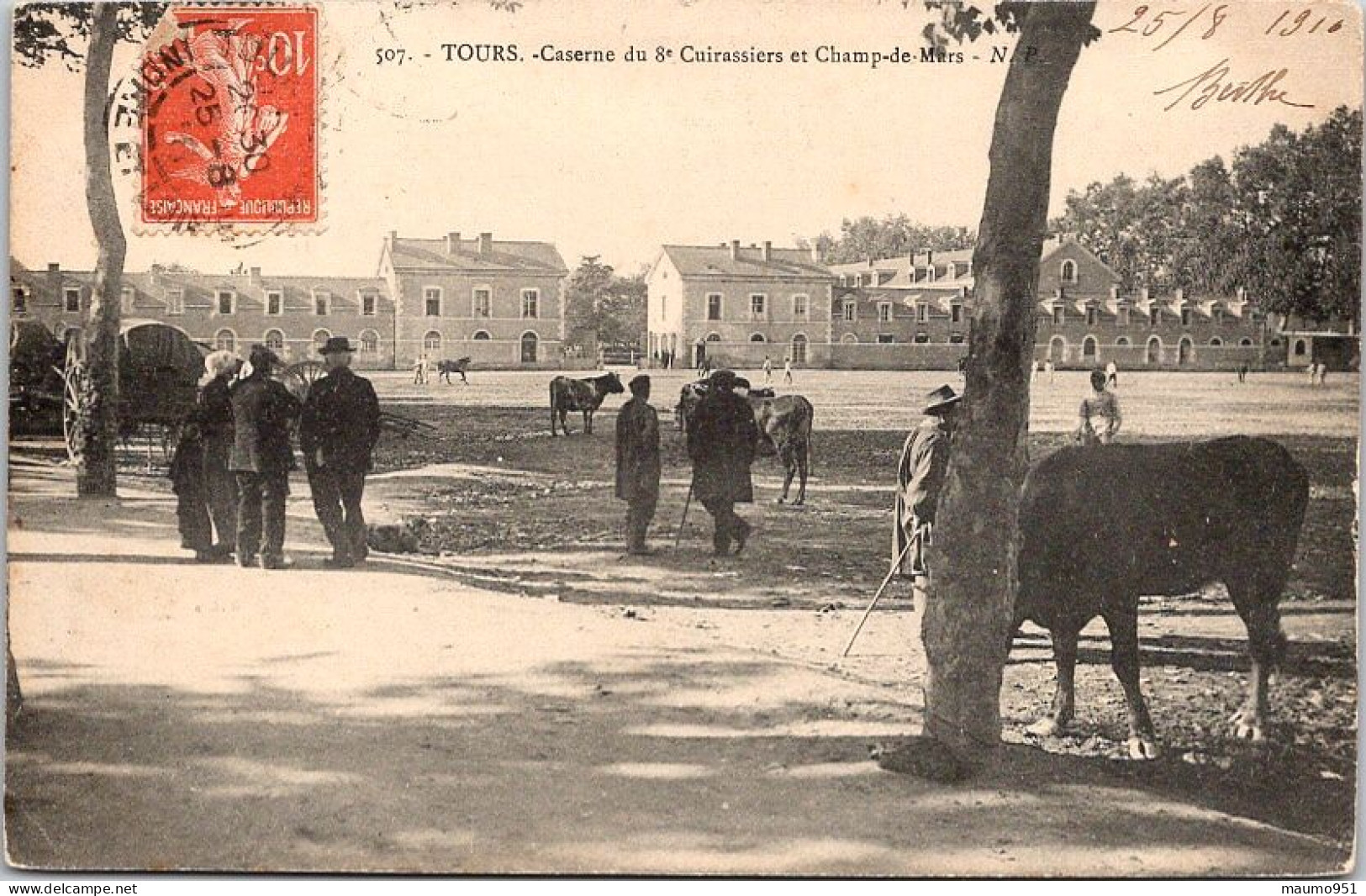 37 TOURS - CASERNE DU 8eme CUIRASSIERS ET LE CHAMP DE MARS - Tours