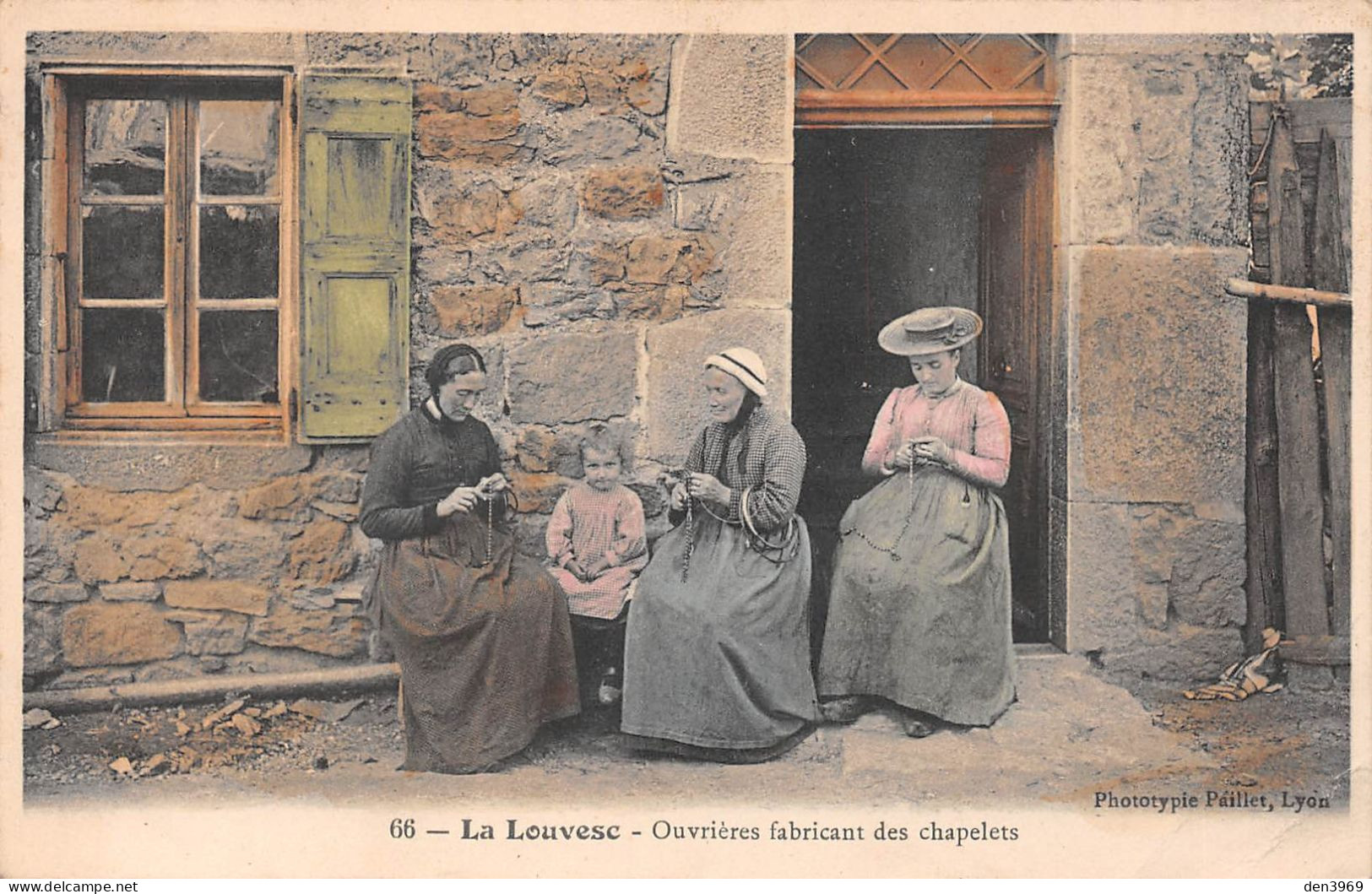 La LOUVESC (Ardèche) - Ouvrières Fabricant Des Chapelets - Tirage Couleurs (RARE) - Ecrit 1920 (2 Scans) - La Louvesc