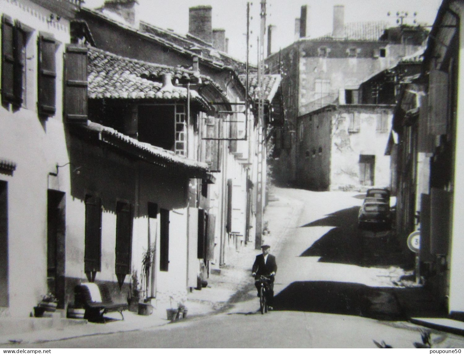 CP 32 Gers MANCIET -  Hôtel Restaurant " La Bonne Auberge " - Cycliste Route Du Village 1950 - Lavardac