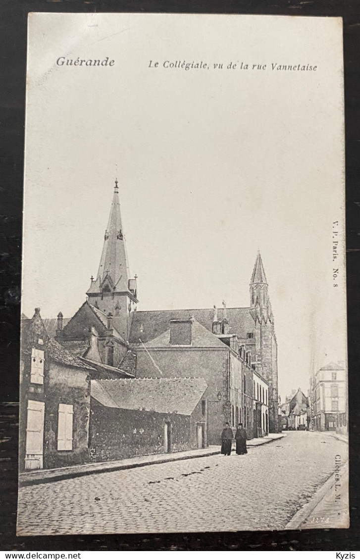 CPA - GUÉRANDE - La Collégiale, Vu De La Rue Vannetaise - Guérande