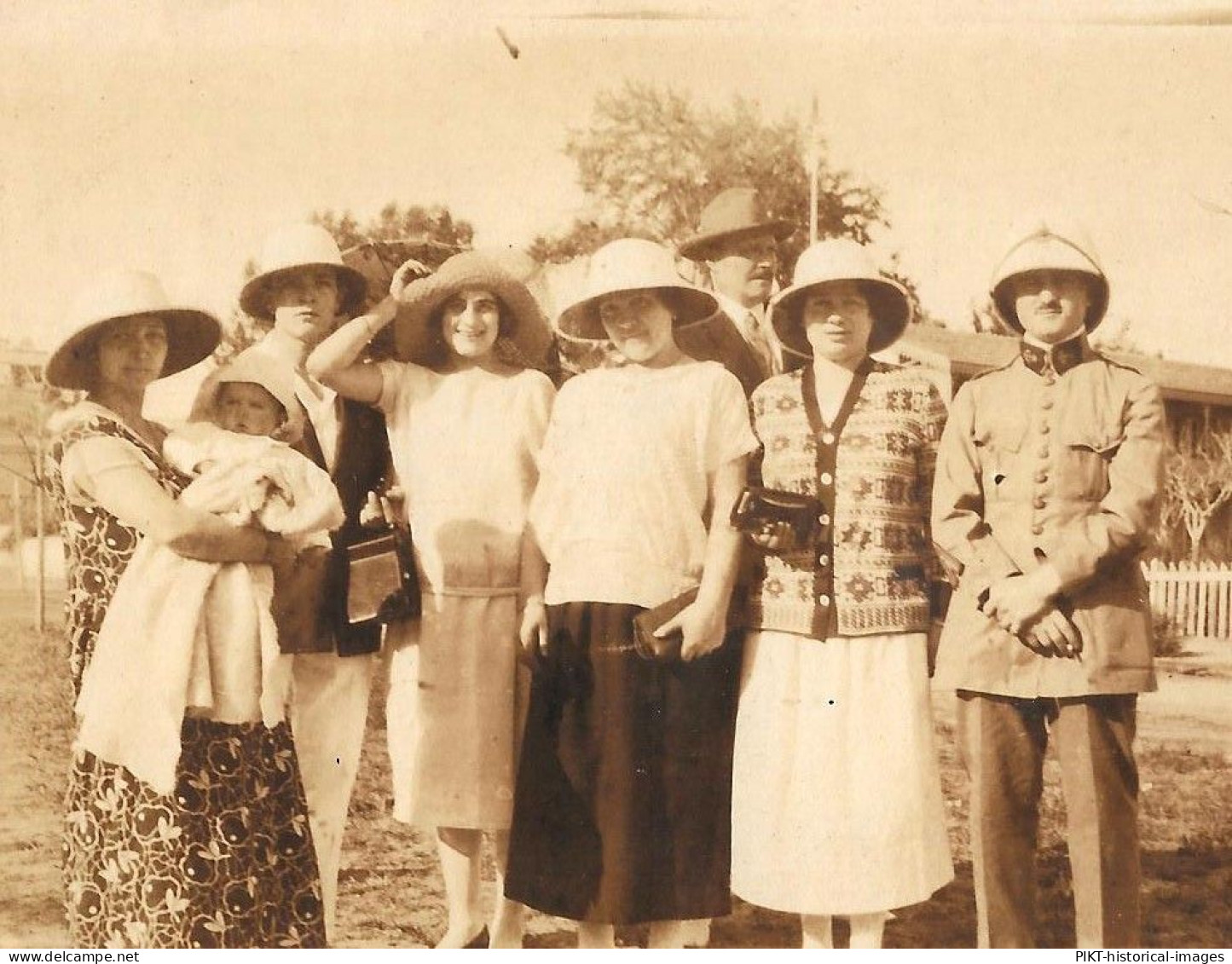 ALBUM PHOTOS ANCIEN SÉNÉGAL 1928 CHAUFFEUR TAXI-BROUSSE CAMION CHEVROLET DAKAR +100 PHOTOGRAPHIES AFRIQUE COLONIE