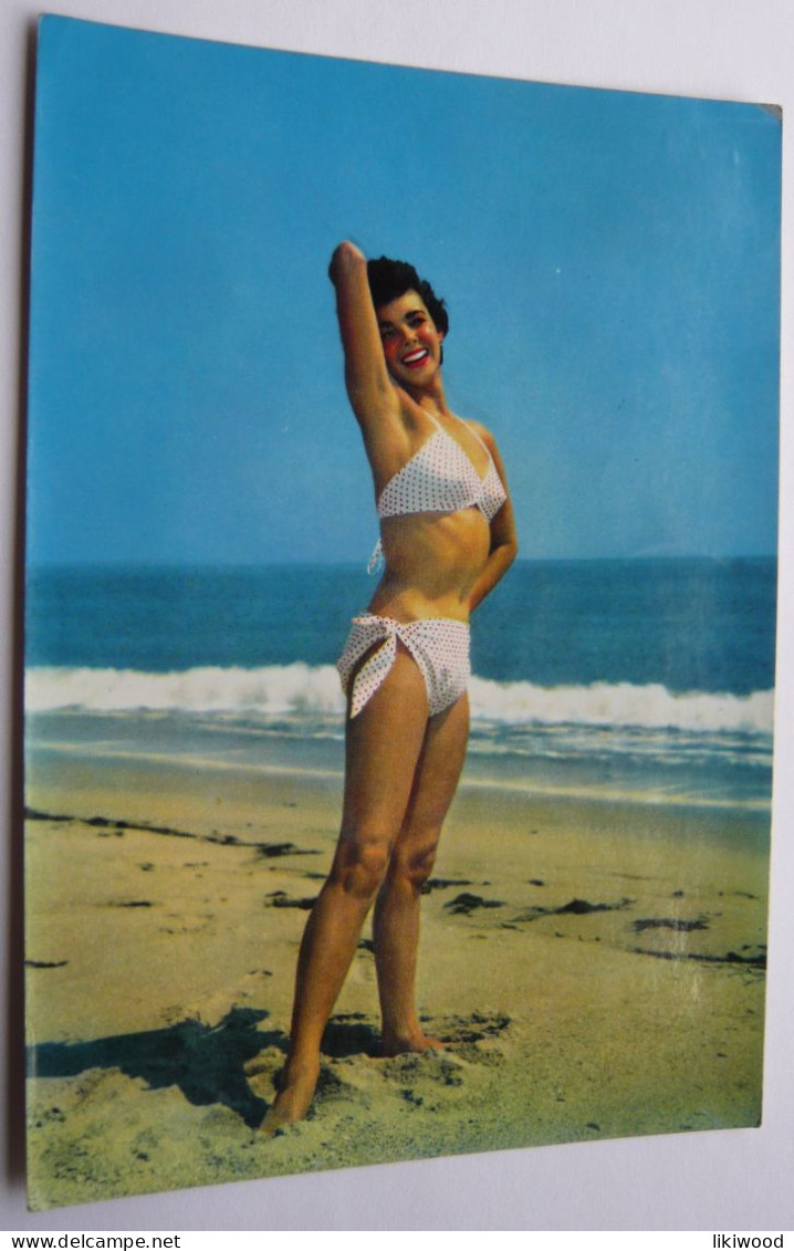 Woman In A Bathing Suit, On The Seashore - Pin-Ups