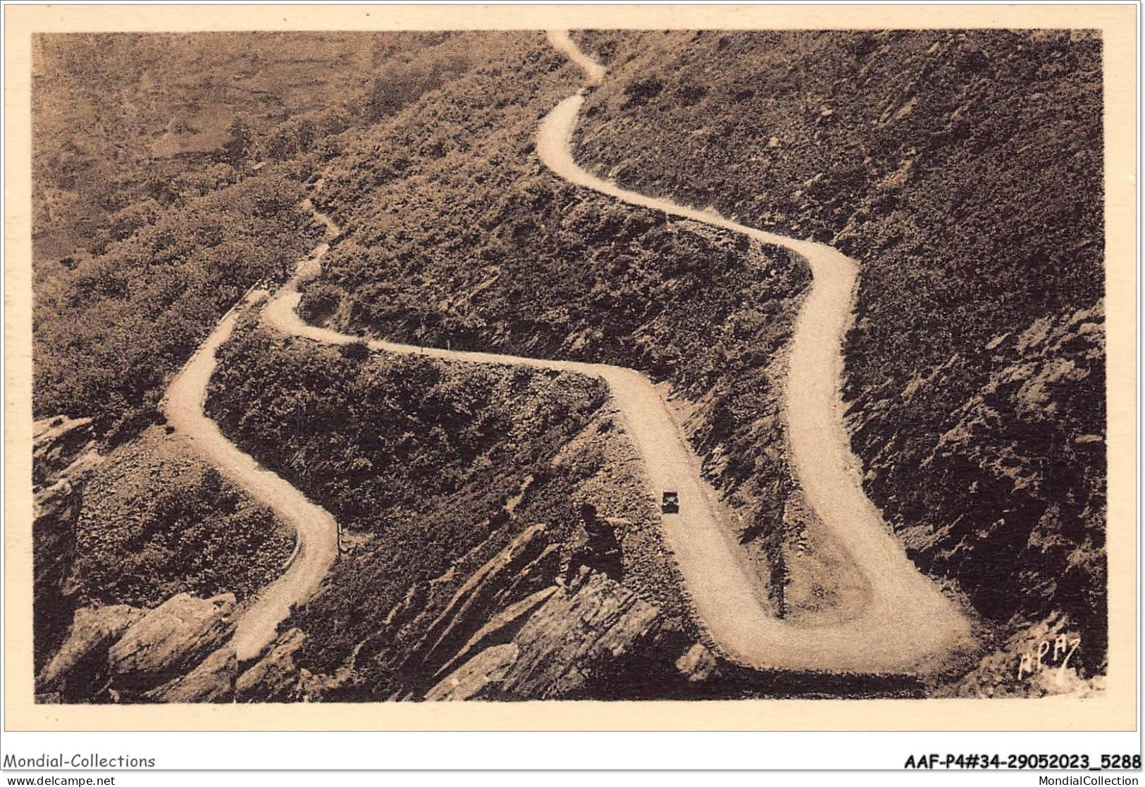 AAFP4-34-0347 - LAMALOU-LES-BAINS - Les Lacets Sur La Route Des Ecrivains Anciens Combattants - Lamalou Les Bains