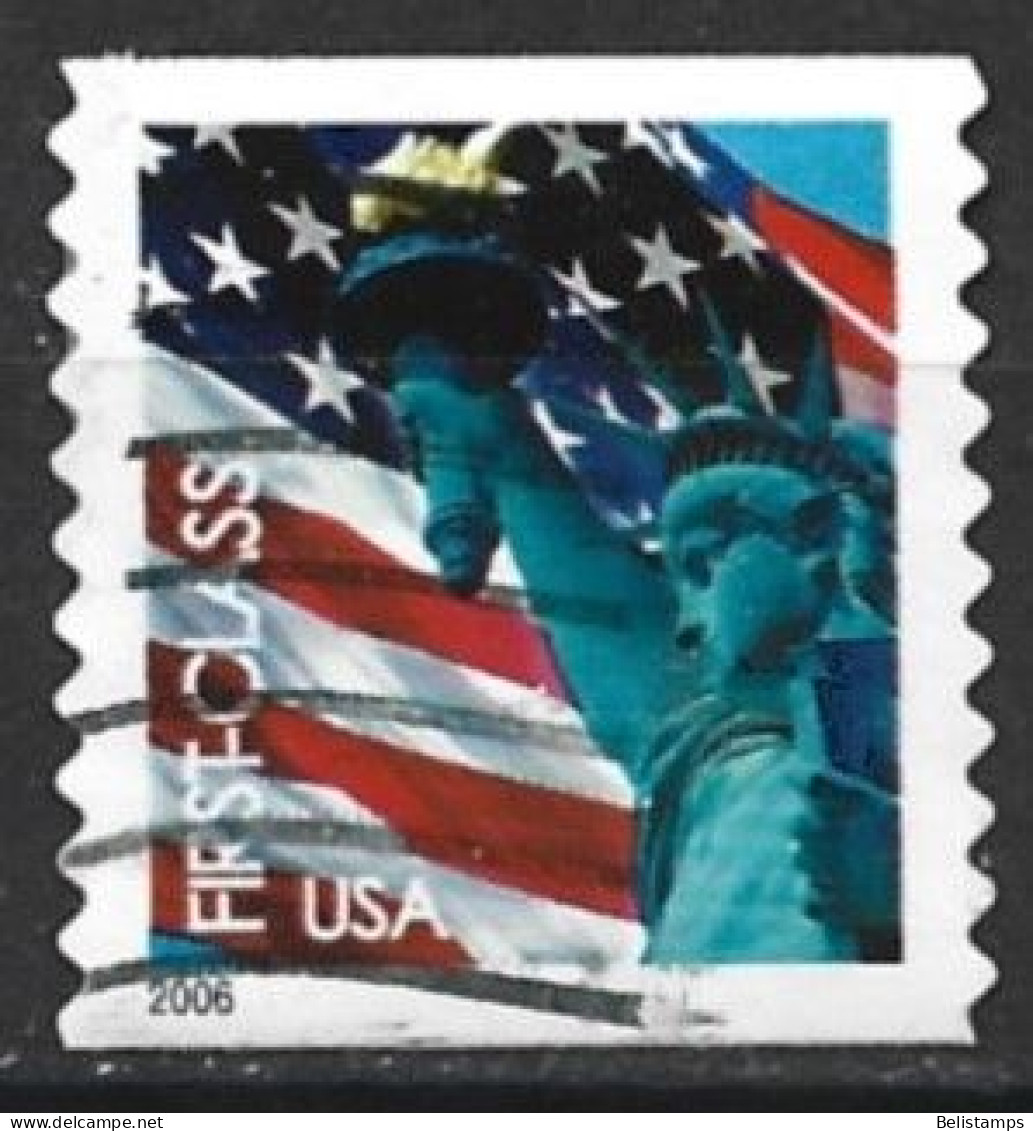 United States 2005. Scott #3968 (U) Flag And Statue Of Liberty - Used Stamps