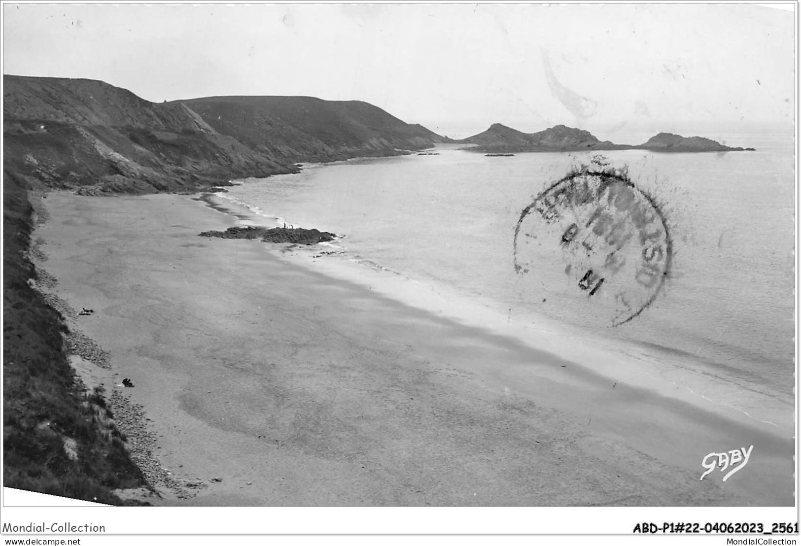 ABDP1-22-0028 - ERQUY - Plage De L'Ourtoue Vue Sur Les Chatelets - Erquy