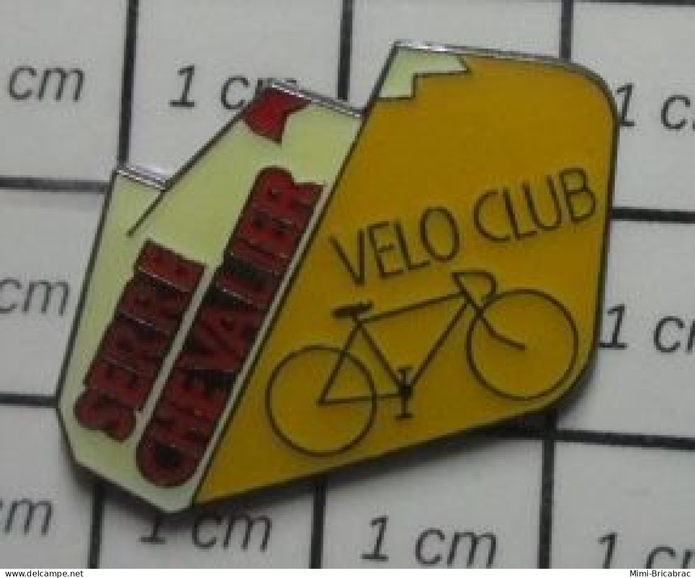912e Pin's Pins / Beau Et Rare / SPORTS / CYCLISME VELO CLUB SERRE CHEVALIER - Cycling