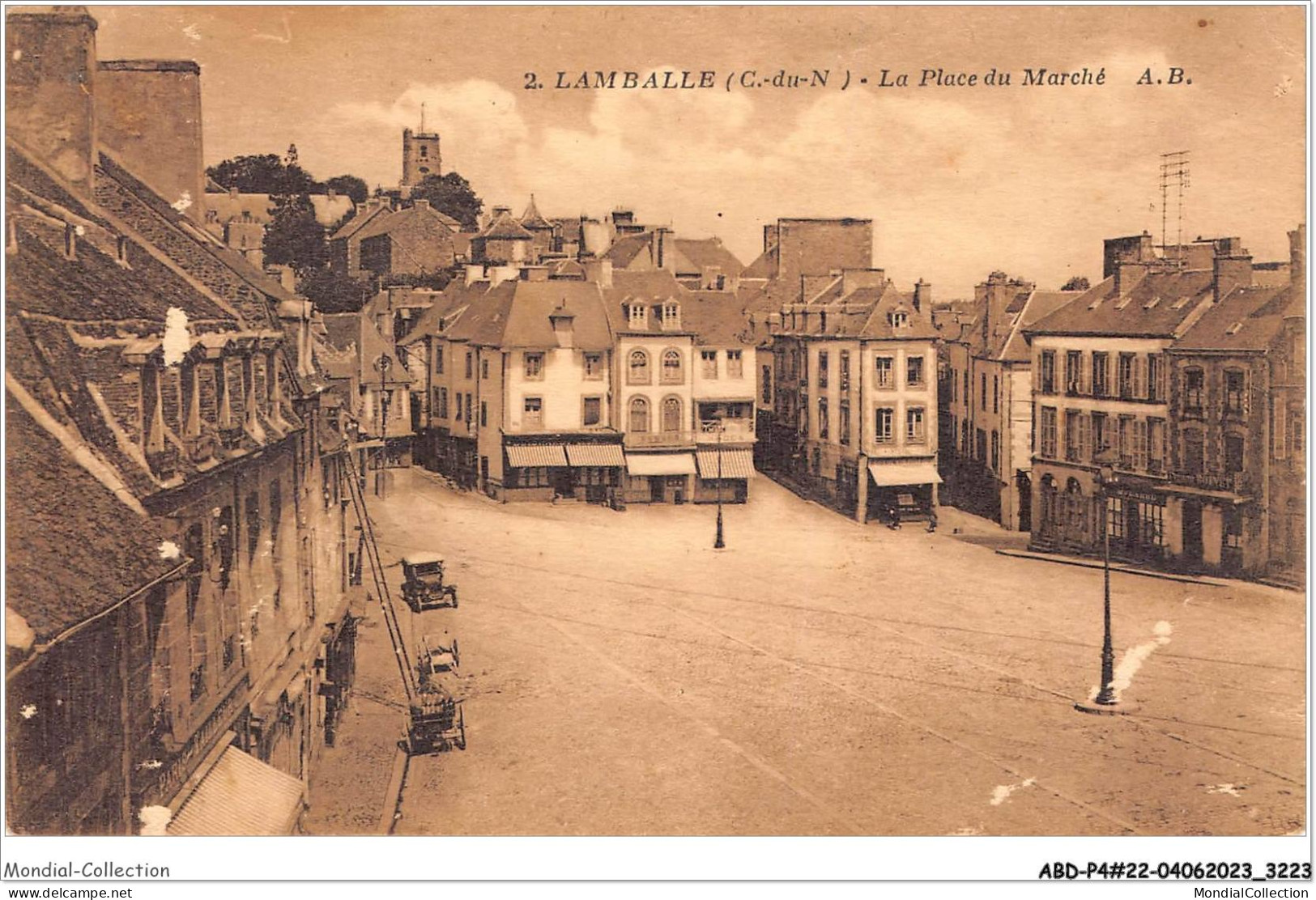 ABDP4-22-0359 - LAMBALLE - La Place Du Marche - Lamballe