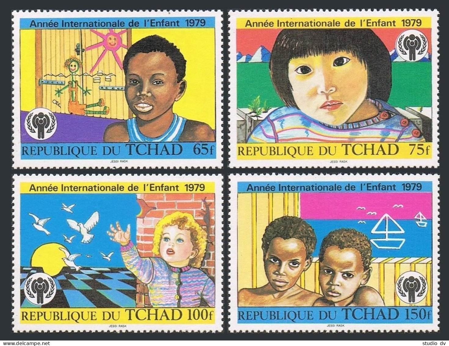 Chad 374-377,378, MNH. Michel 856-859, 860 Bl.76. Year Of Child IYC-1979. Doves. - Chad (1960-...)