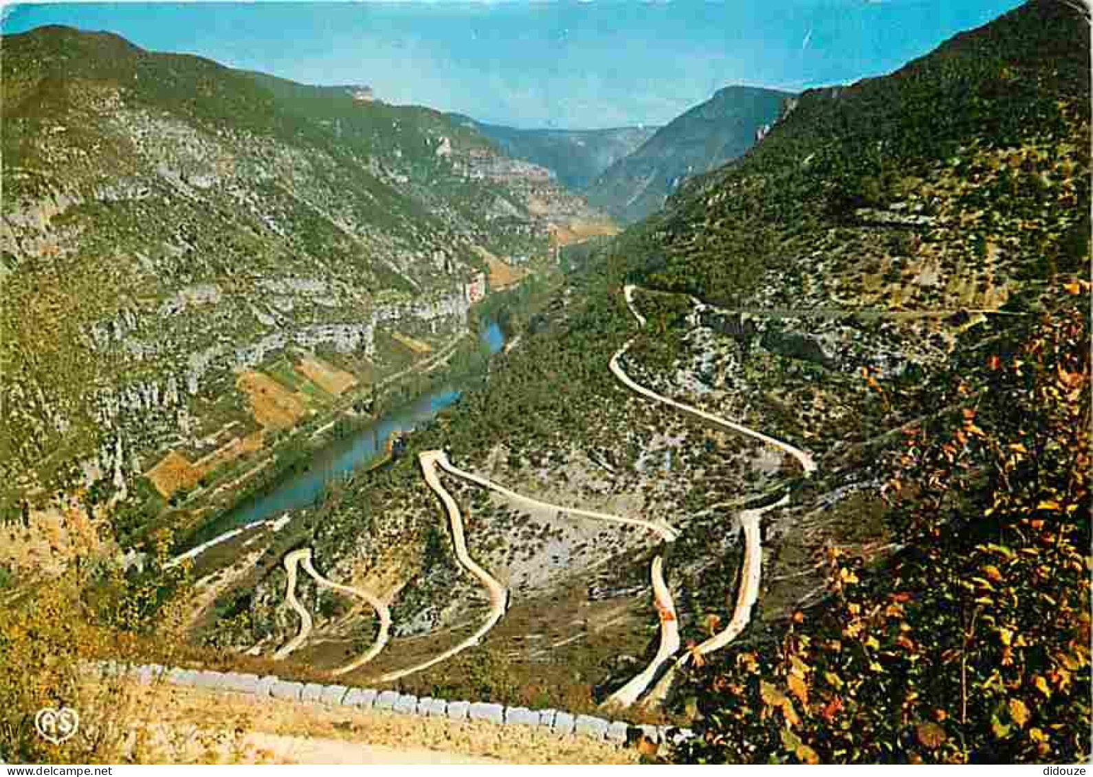 48 - Les Gorges Du Tarn - Les Lacets De La Malène à L'Aven Armand Et La Vallée Du Tarn - CPM - Voir Scans Recto-Verso - Gorges Du Tarn